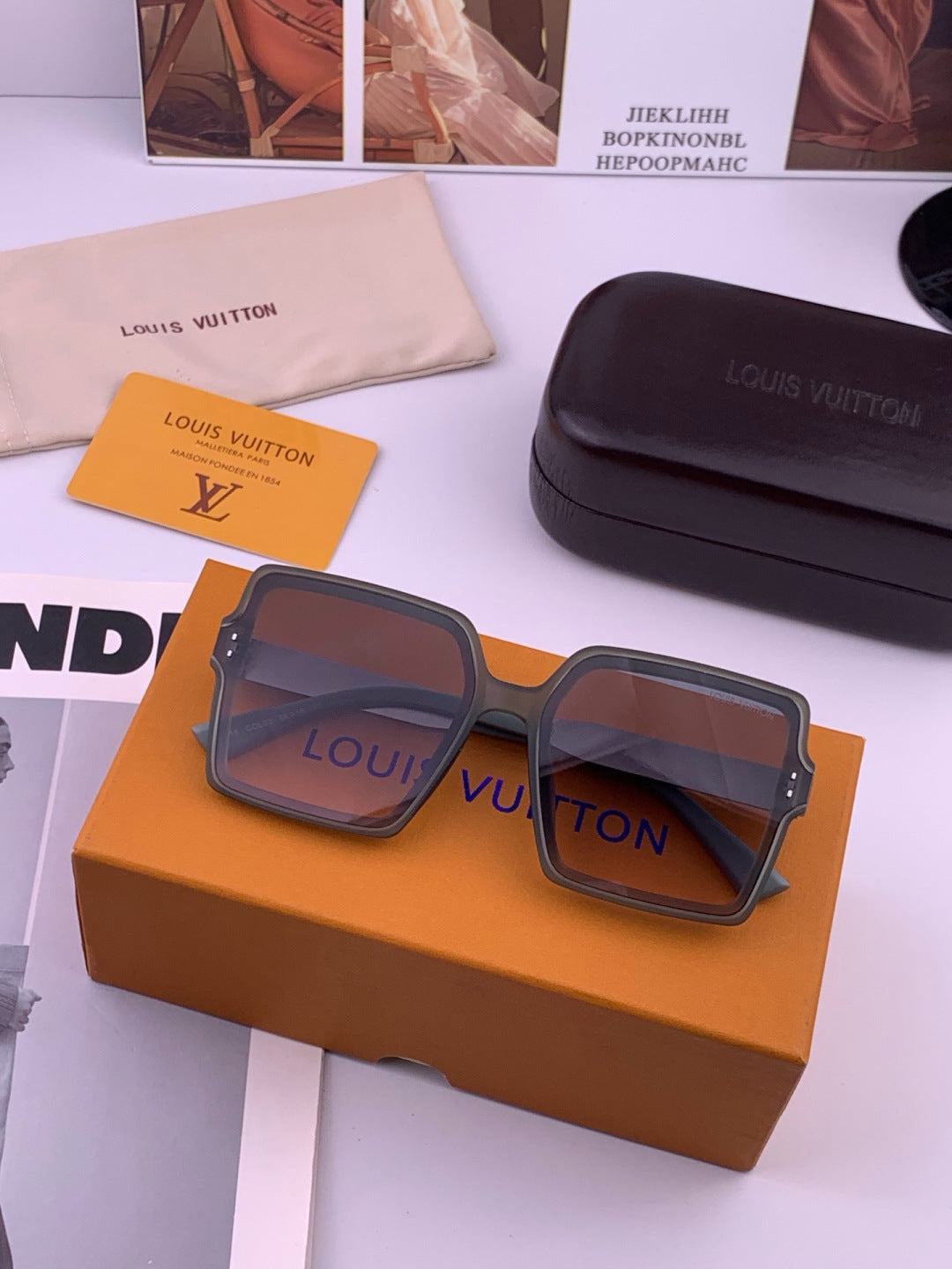 Louis Vuitton L1577 Polarized Square Gray Lens Sunglasses for Men & W - 357615 - detail image 8
