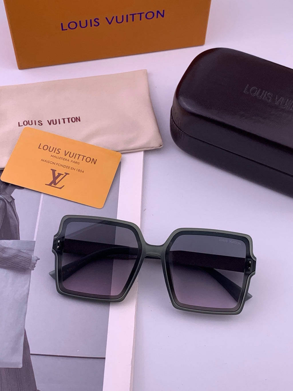 Louis Vuitton L1577 Polarized Square Gray Lens Sunglasses for Men & W - 357615 - detail image 6