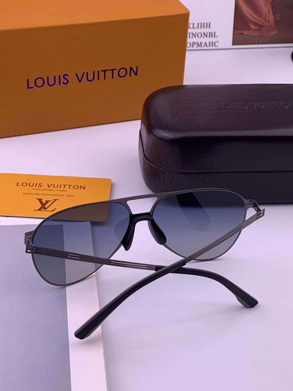 Louis Vuitton L199 Fashion Gold Lens Sunglasses for Men & Women - 371451 - detail image 5