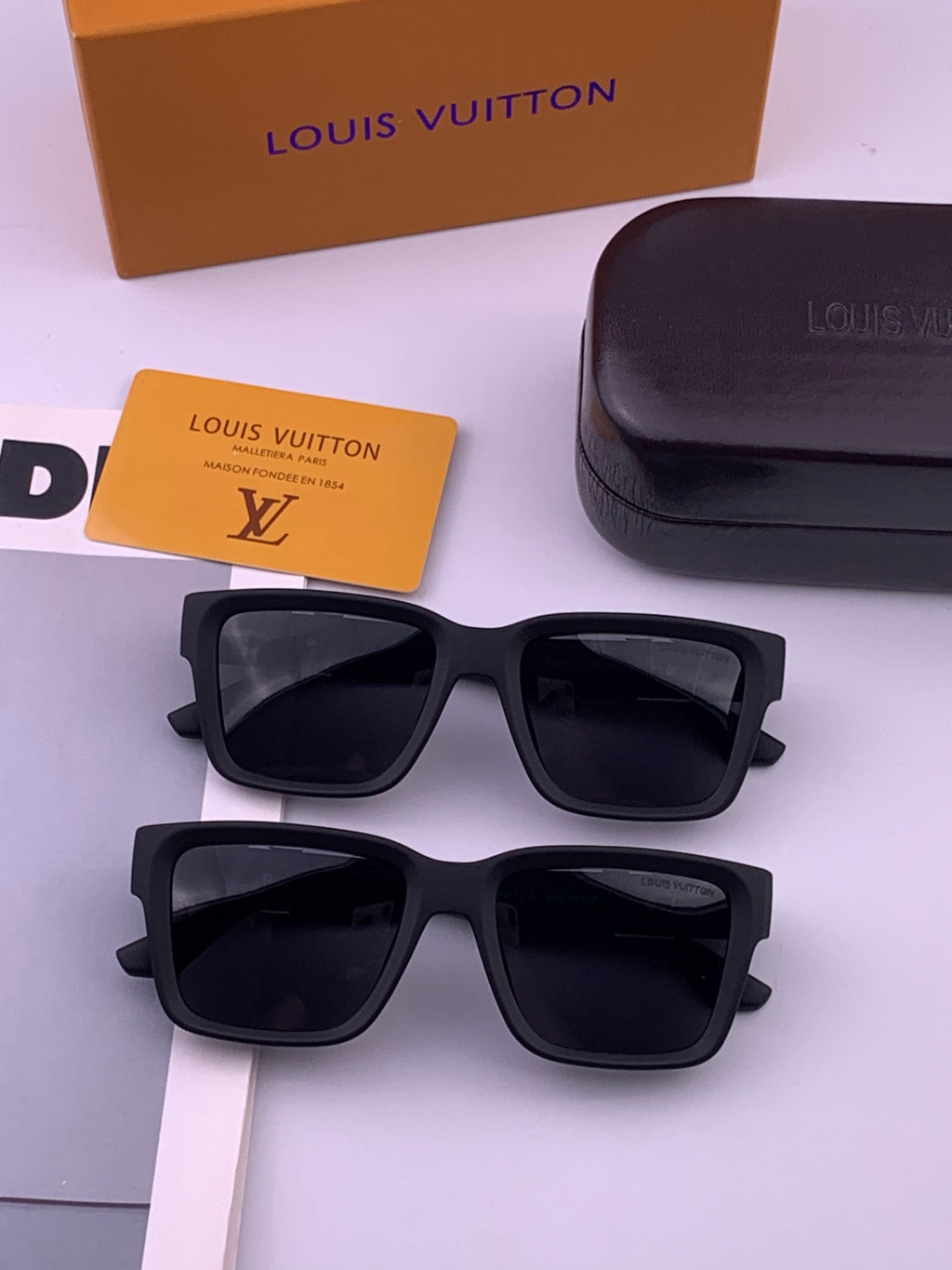 Louis Vuitton L3551 Square Gold Lens Sunglasses for Men & Women - 371338 - detail image 7