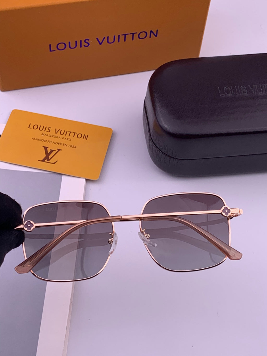 Louis Vuitton 5303 Polarized Aviator Purple Lens Sunglasses for Men & - 371339 - detail image 6