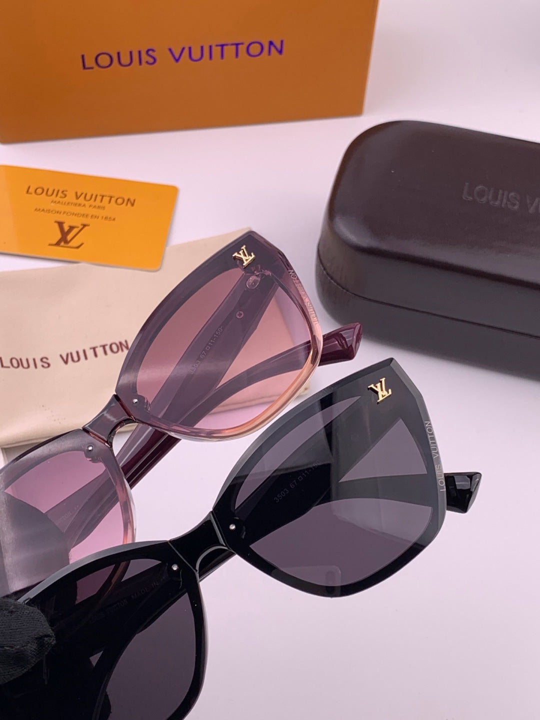 Louis Vuitton Fashion Gold Lens Sunglasses for Men & Women - 371306 - detail image 4