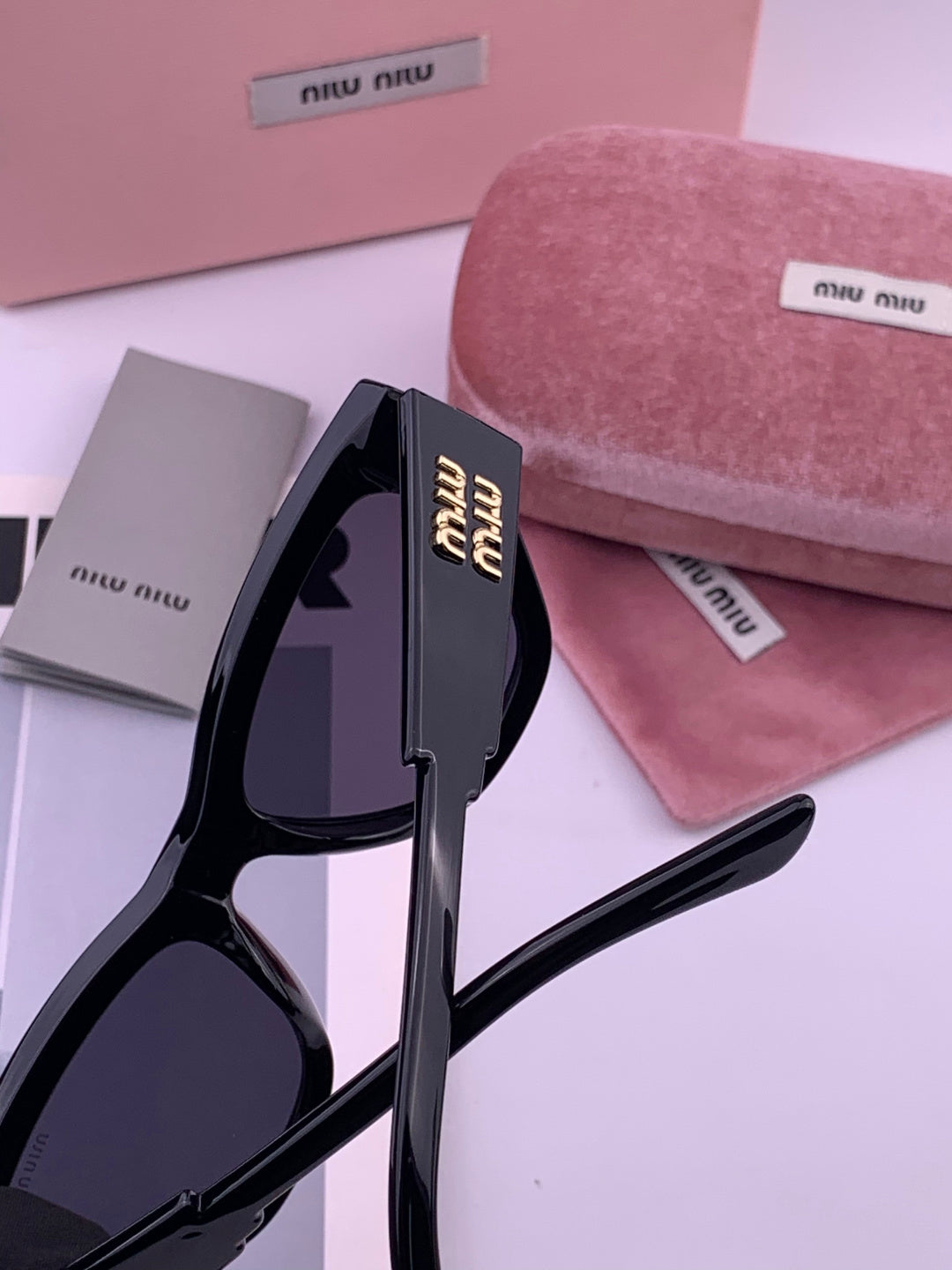 Miu Miu M8232 Fashion Brown Lens Sunglasses for Men & Women - 382981 - detail image 4