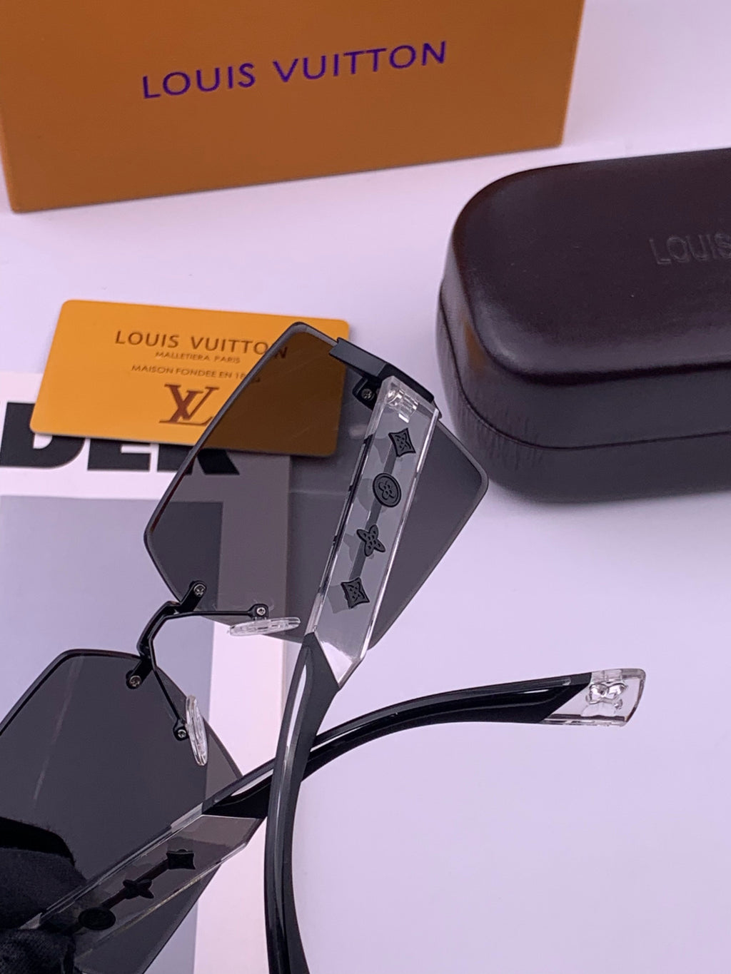 Louis Vuitton L5798 Polarized Square Brown Lens Sunglasses for Men & - 381752 - detail image 5