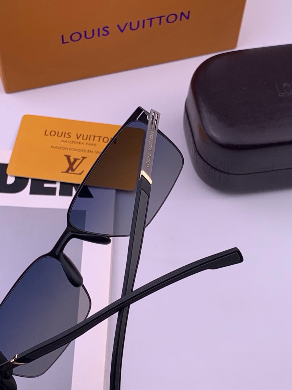 Louis Vuitton L316 Fashion Gold Lens Sunglasses for Men & Women - 381946 - detail image 5