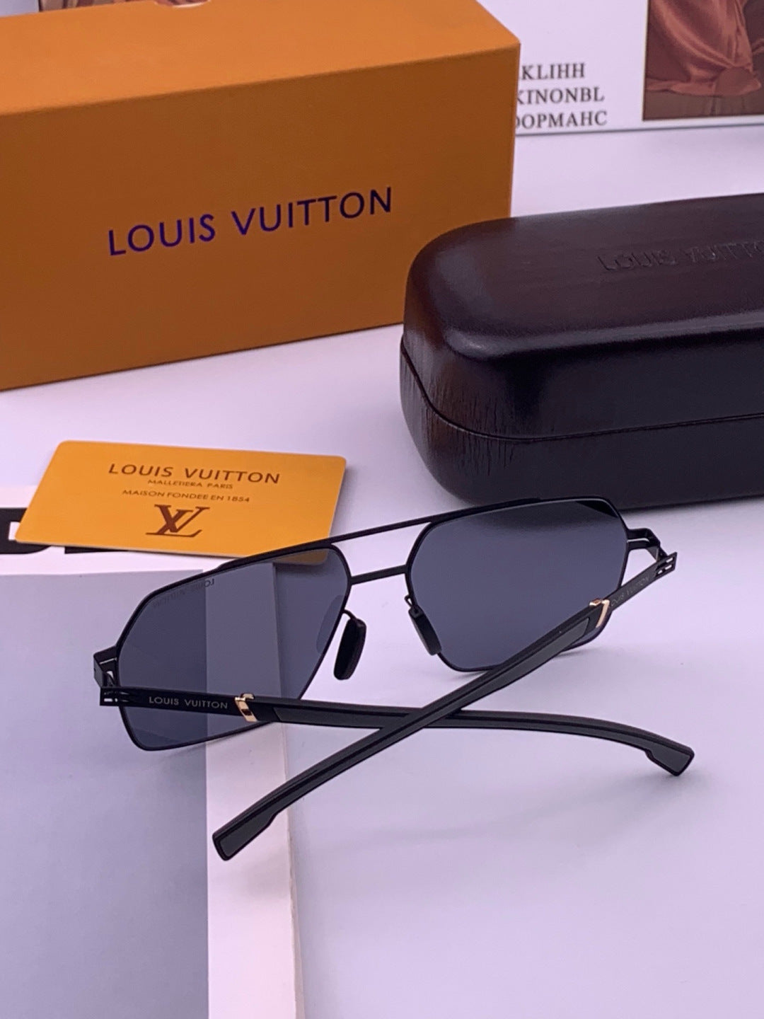 Louis Vuitton L313 Fashion Gold Lens Sunglasses for Men & Women - 381948 - detail image 4