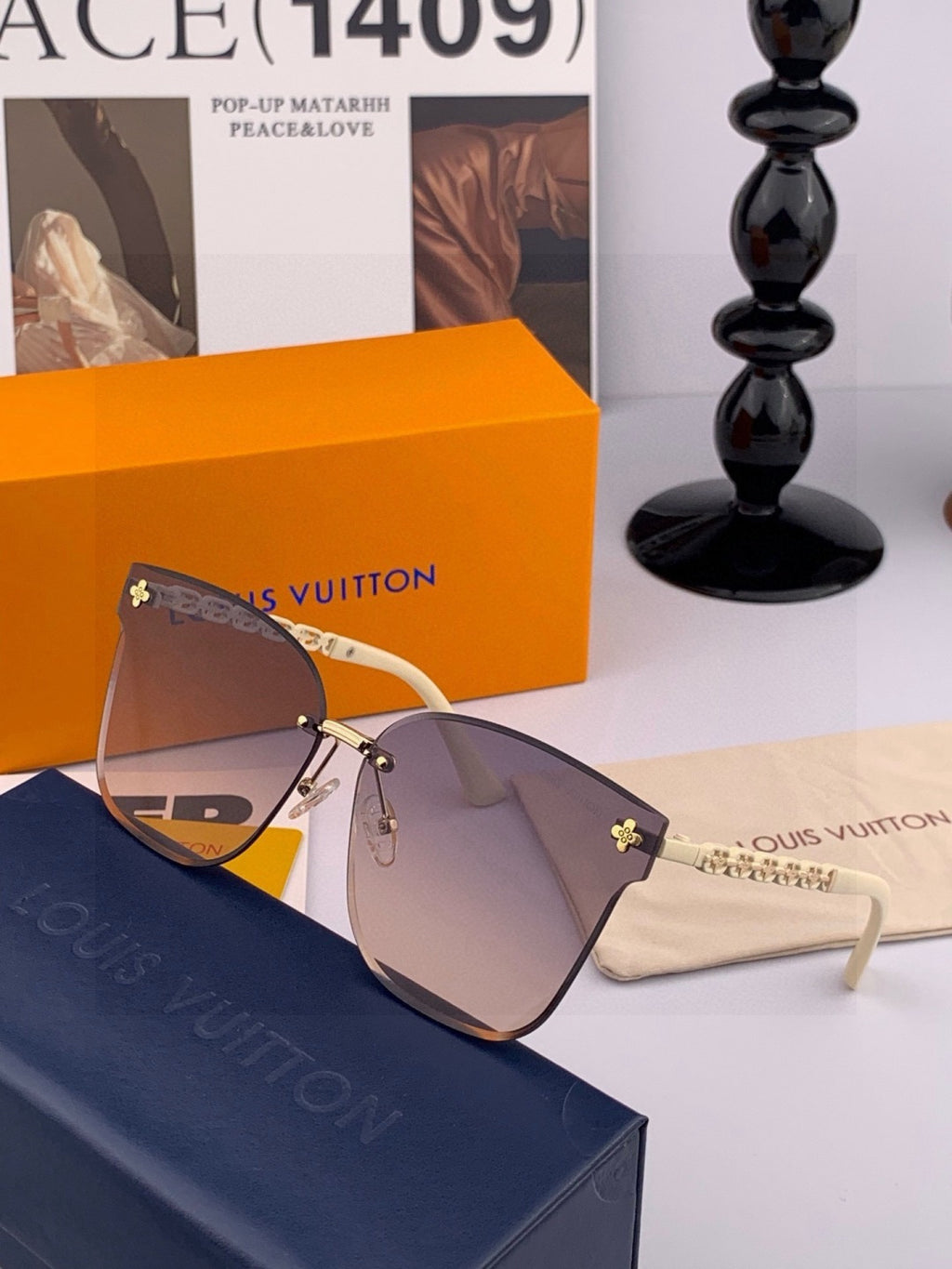 Louis Vuitton L7101 Square Gold Lens Sunglasses for Men & Women - 381844 - detail image 3