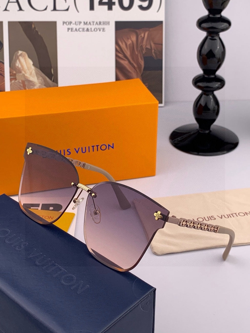 Louis Vuitton L7101 Square Gold Lens Sunglasses for Men & Women - 381844 - detail image 5