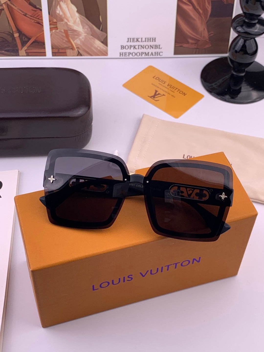 Louis Vuitton Polarized Square Brown Lens Sunglasses for Men & Women - 381837 - detail image 7
