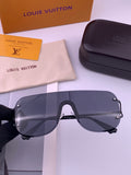 Louis Vuitton L61759 Aviator Gold Lens Sunglasses for Men & Women - 381838