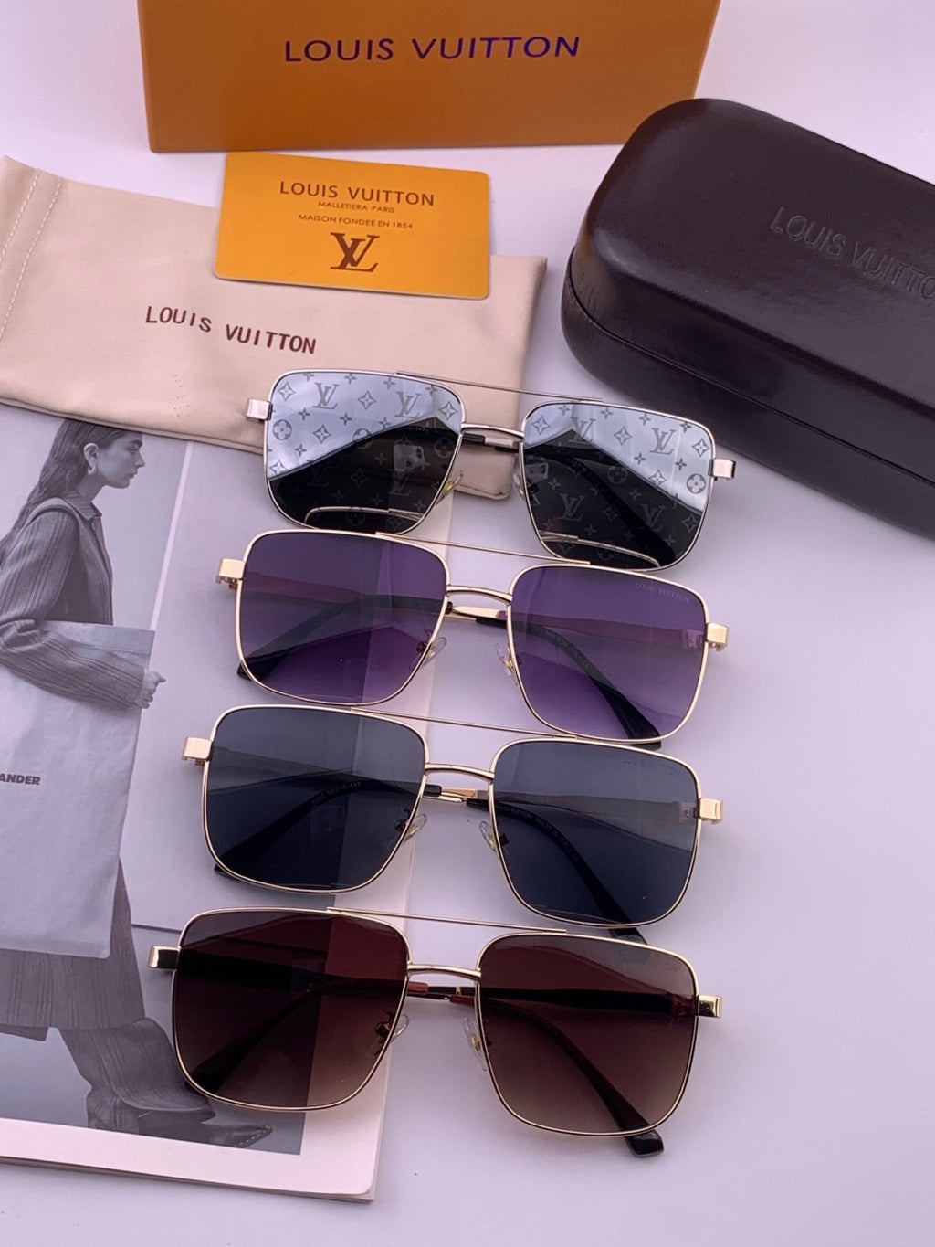 Louis Vuitton L3905 Aviator Gray Lens Sunglasses for Men & Women - 381839 - detail image 7