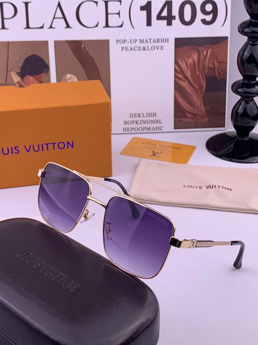 Louis Vuitton L3905 Aviator Gray Lens Sunglasses for Men & Women - 381839