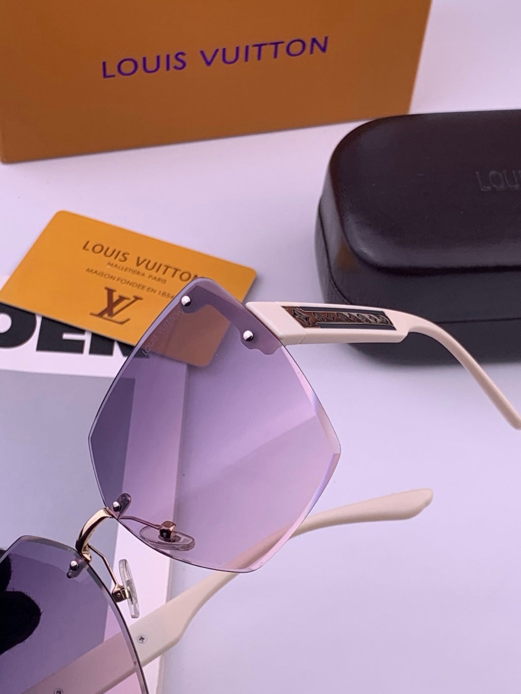 Louis Vuitton L6519 Polarized Square Brown Lens Sunglasses for Men & - 381827 - detail image 4