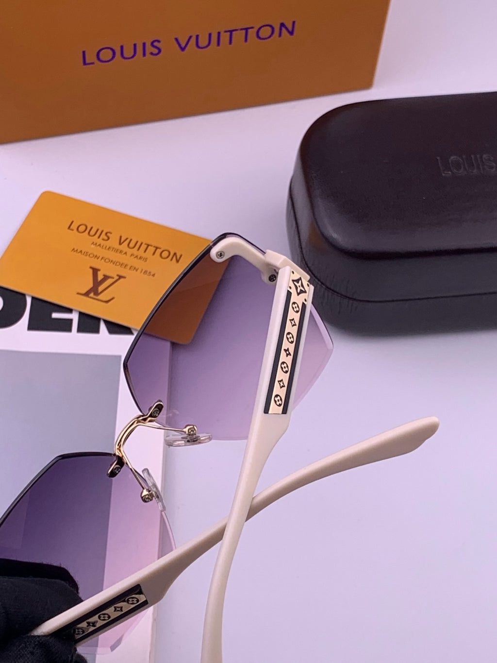 Louis Vuitton L6519 Polarized Square Brown Lens Sunglasses for Men & - 381827 - detail image 3