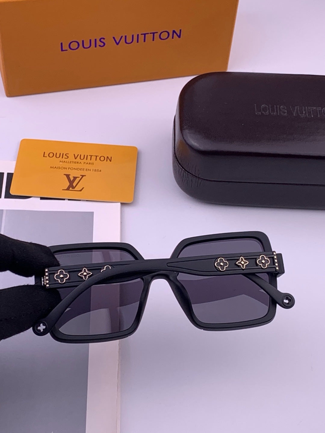 Louis Vuitton L5710 Polarized Square Brown Lens Sunglasses for Men & - 381831 - detail image 5