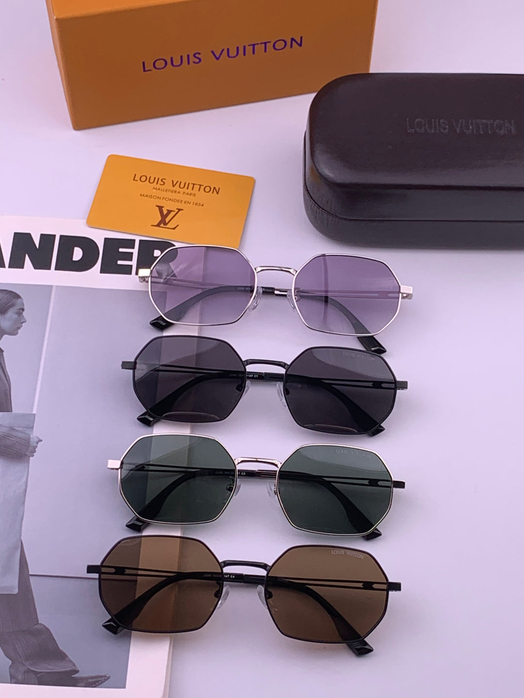 Louis Vuitton L6339 Polarized Aviator Gold Lens Sunglasses for Men & - 381809 - detail image 8