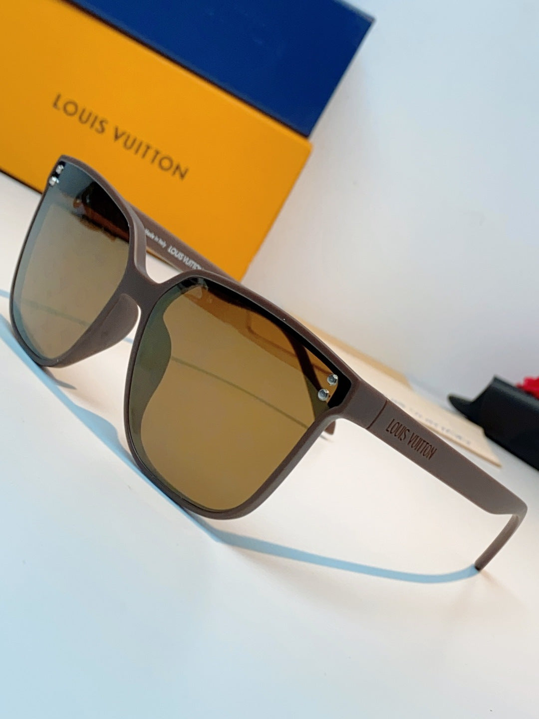 Louis Vuitton Square Brown Lens Sunglasses for Men & Women - 398157 - detail image 8