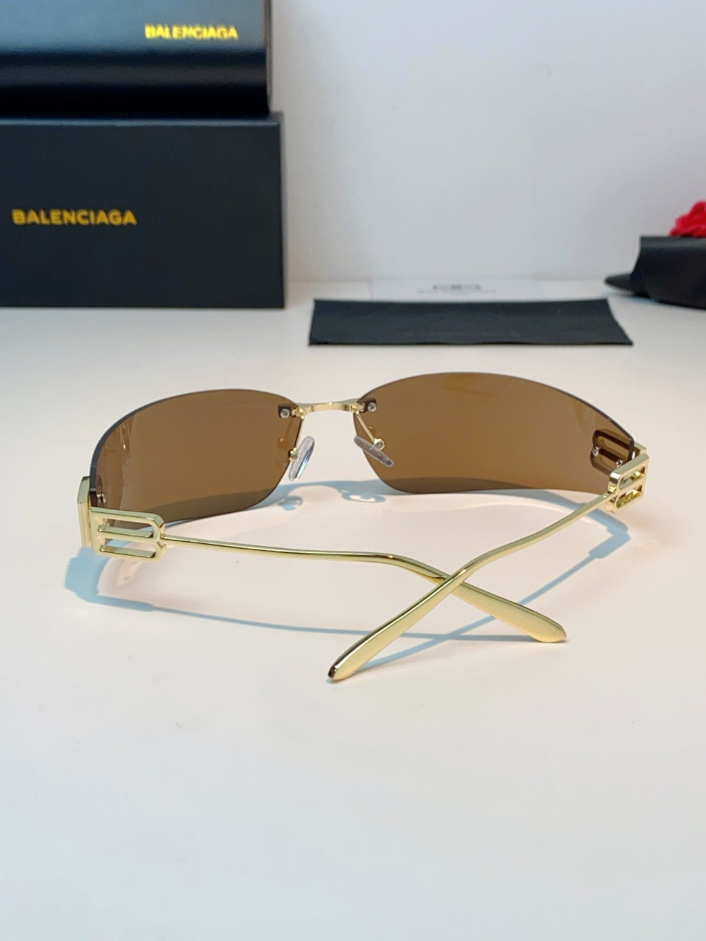 Balenciaga Lightweight Rimless Brown Lens Sunglasses for Men & Women - 399136 - detail image 3