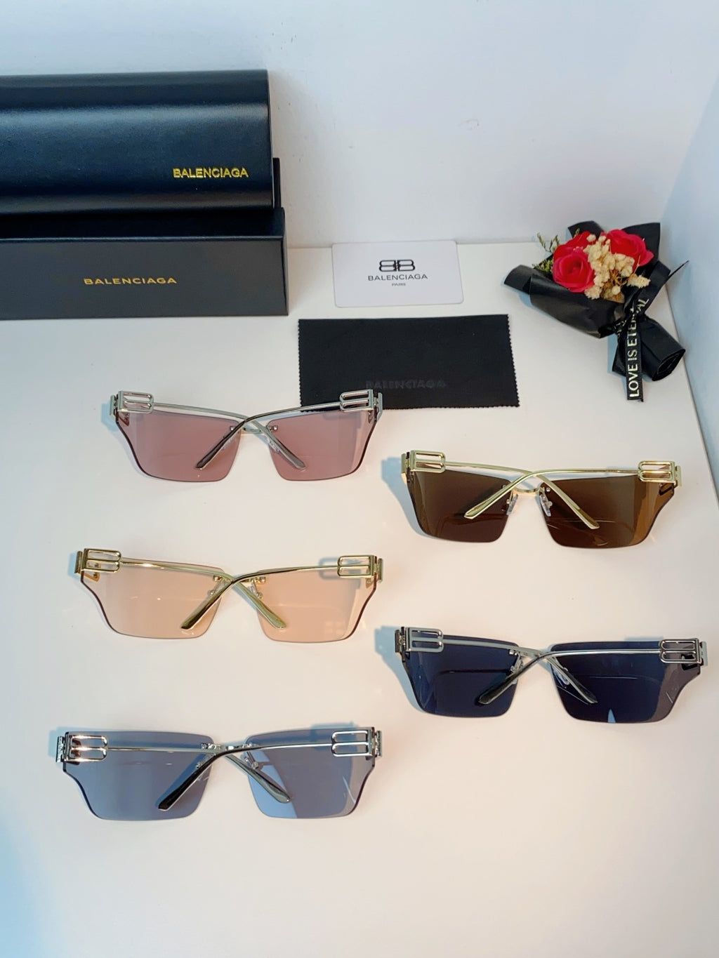 Balenciaga Lightweight Rimless Gold Lens Sunglasses for Men & Women - detail image 12