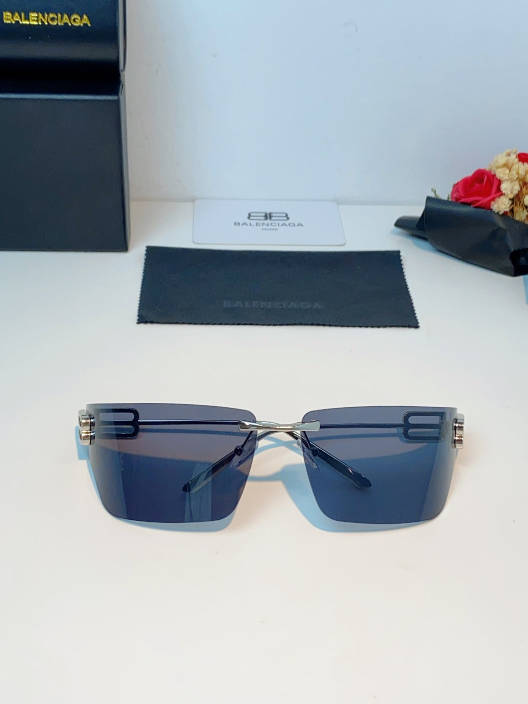 Balenciaga Lightweight Rimless Gray Lens Sunglasses for Men & Women - detail image 10