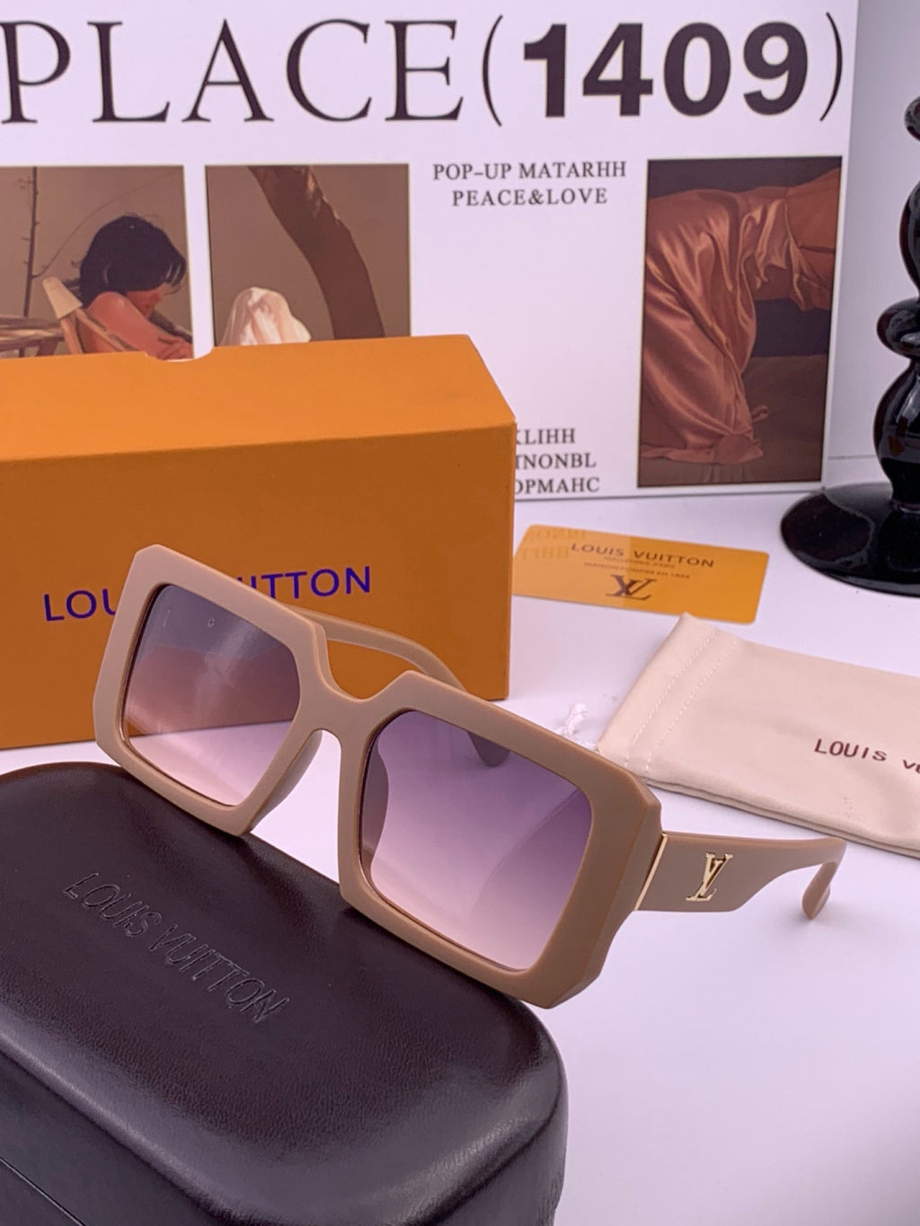 Louis Vuitton L37004 Oversized Red Lens Sunglasses for Men & Women - 398214