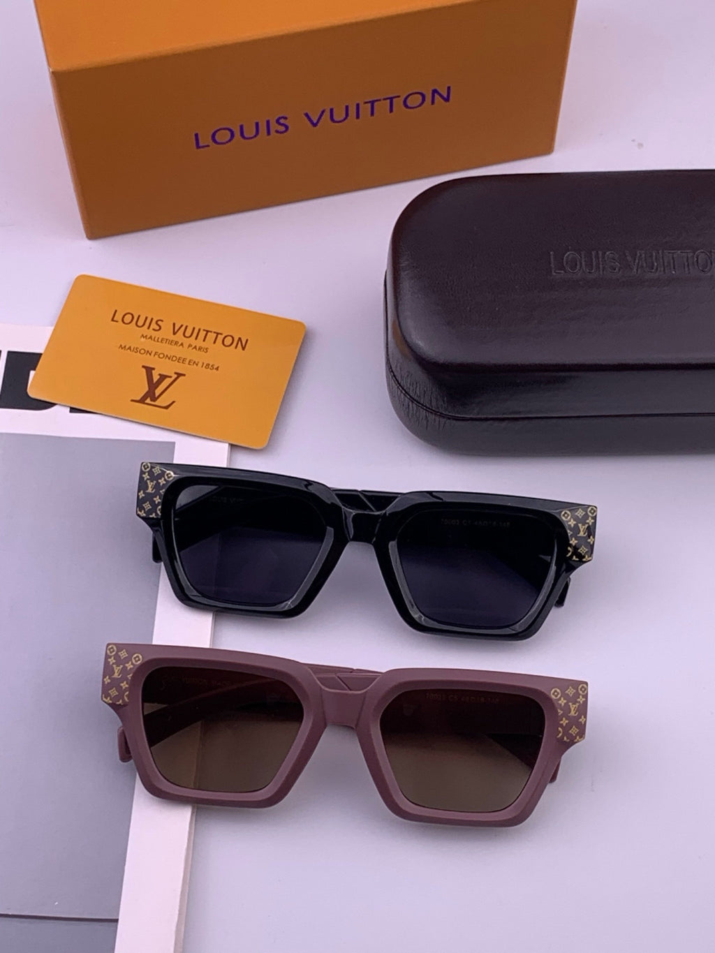 Louis Vuitton L37000 Oversized Brown Lens Sunglasses for Men & Women - 398205 - detail image 7