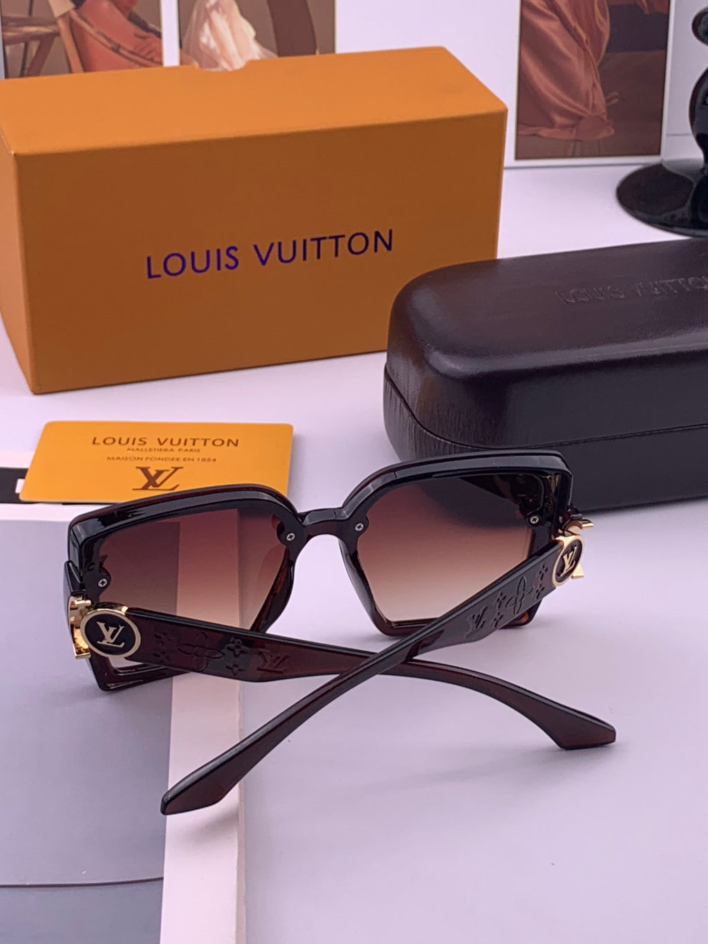 Louis Vuitton L8623 Square Black Lens Sunglasses for Men & Women - detail image 4