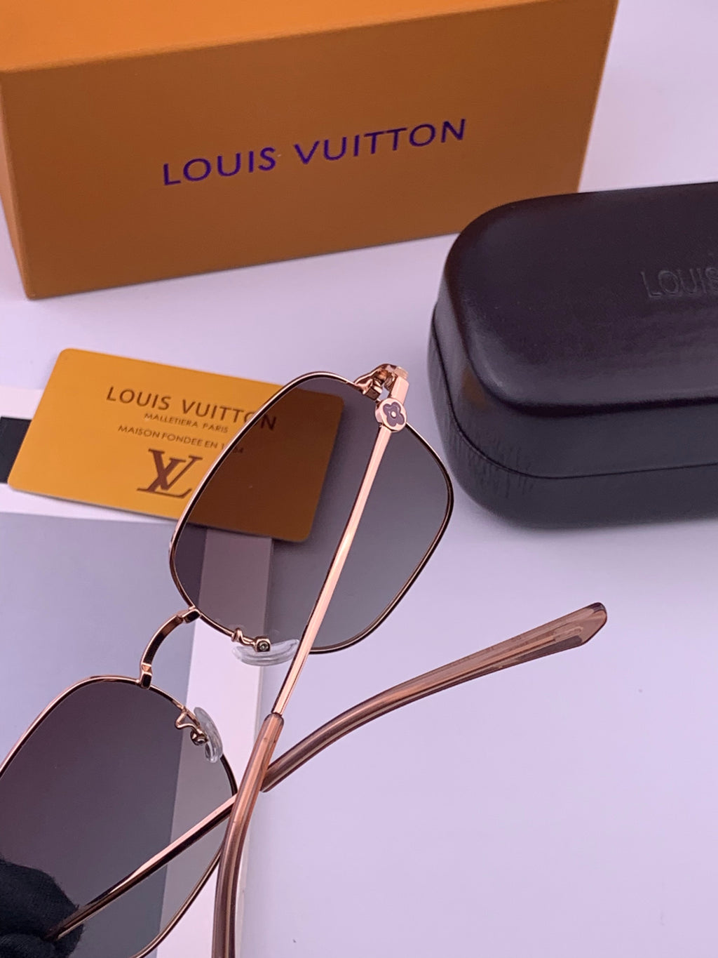 Louis Vuitton 5303 Polarized Aviator Purple Lens Sunglasses for Men & - 398193 - detail image 5