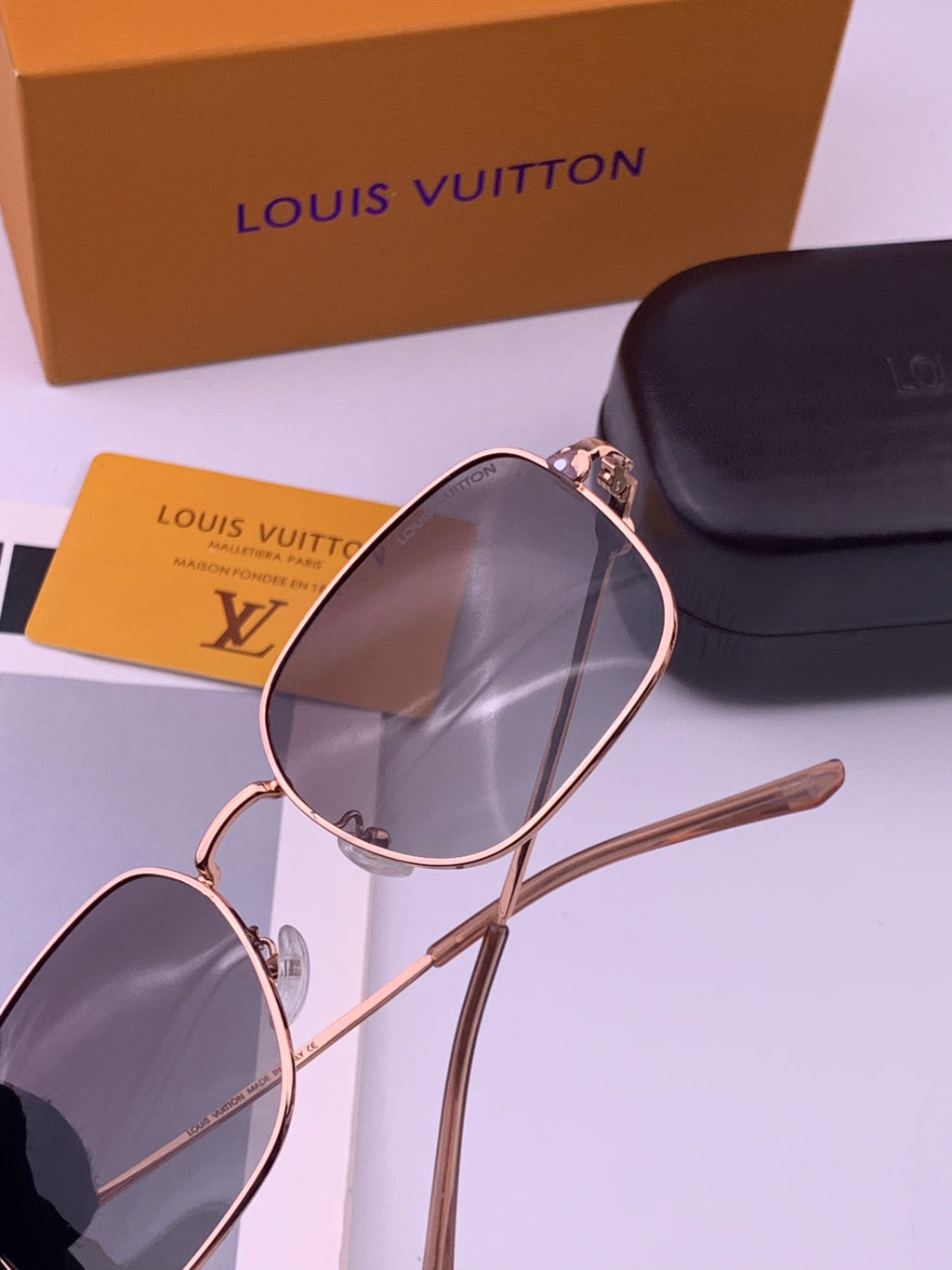 Louis Vuitton 5303 Polarized Aviator Purple Lens Sunglasses for Men & - 398193 - detail image 4