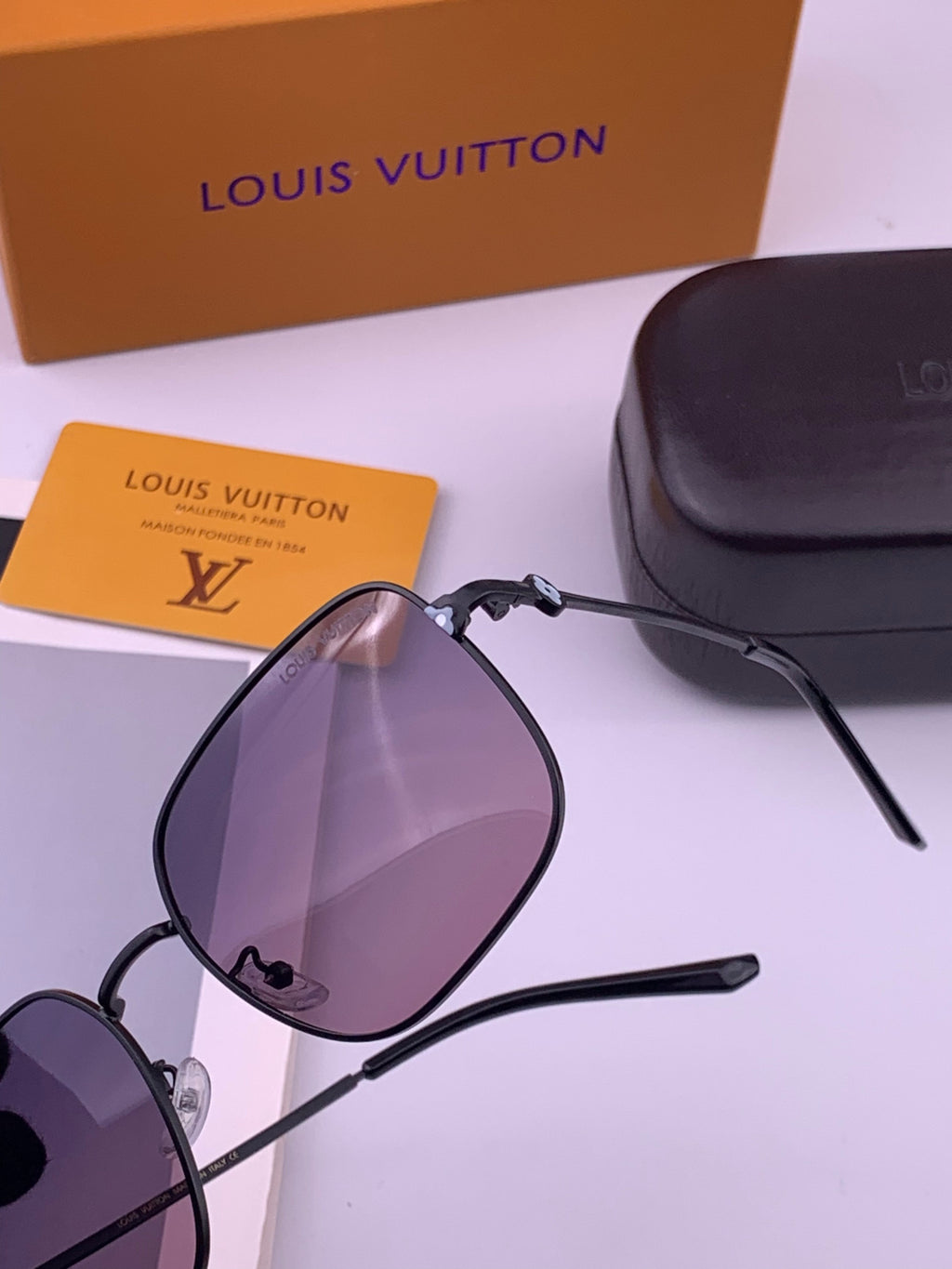 Louis Vuitton 5303 Polarized Aviator Purple Lens Sunglasses for Men & - 398195 - detail image 3