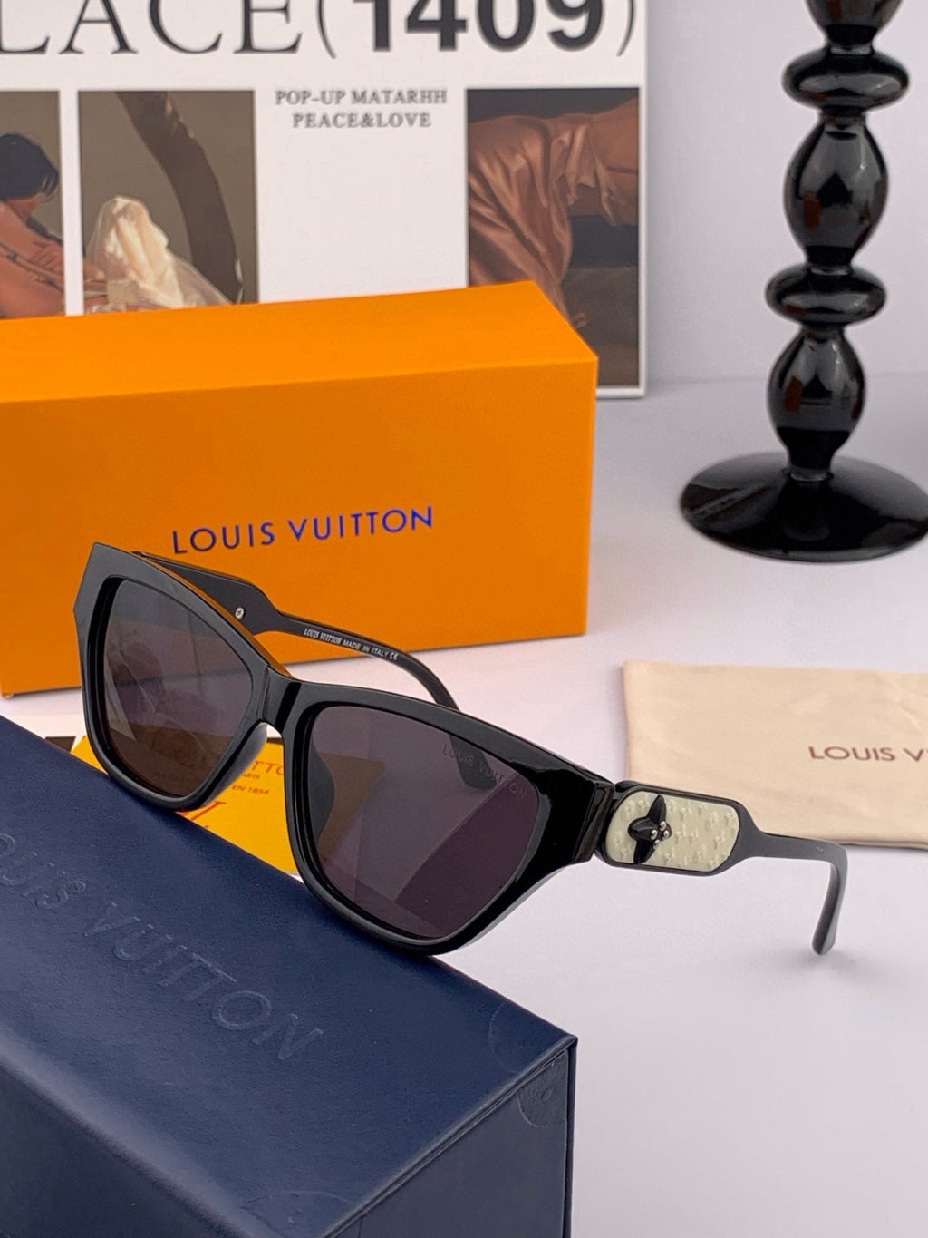 Louis Vuitton L6220 Square Black Lens Sunglasses for Men & Women - detail image 5