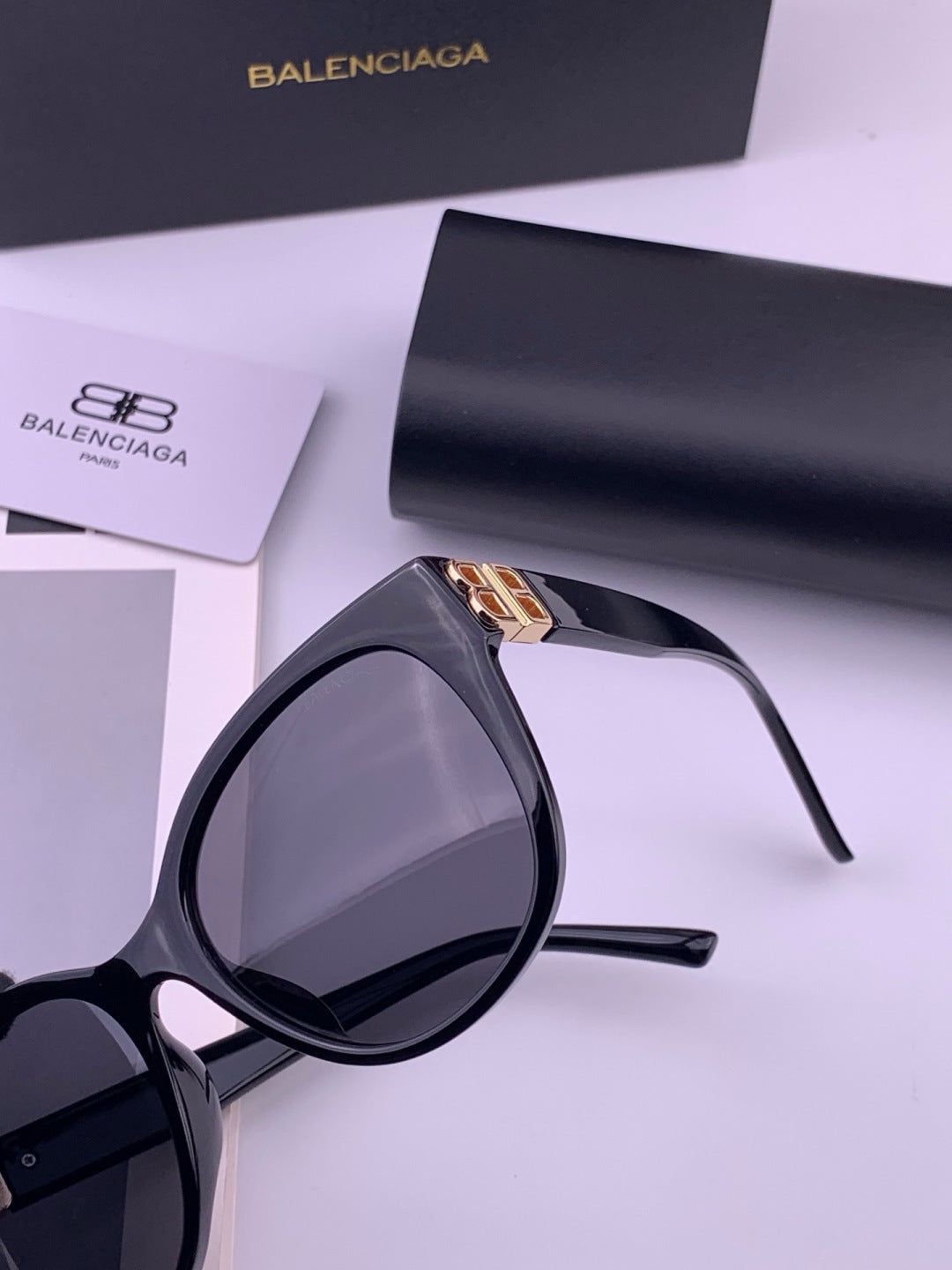 Hermès H2108 Square Brown Lens Sunglasses for Men & Women - detail image 2