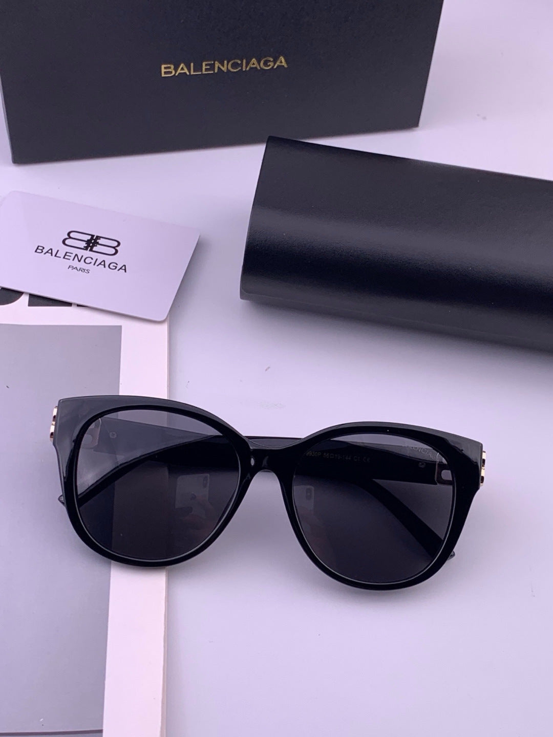 Hermès H2108 Square Brown Lens Sunglasses for Men & Women - detail image 5