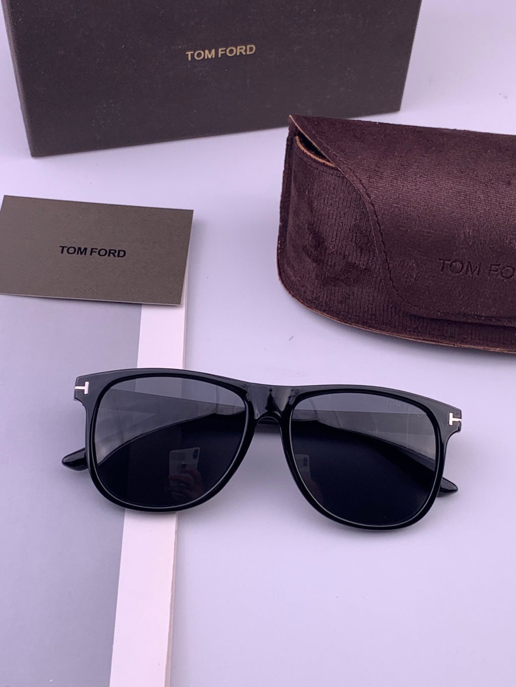 Tom Ford TF6220 Polarized Fashion Gray Lens Sunglasses for Men & Wome - 399368 - detail image 7