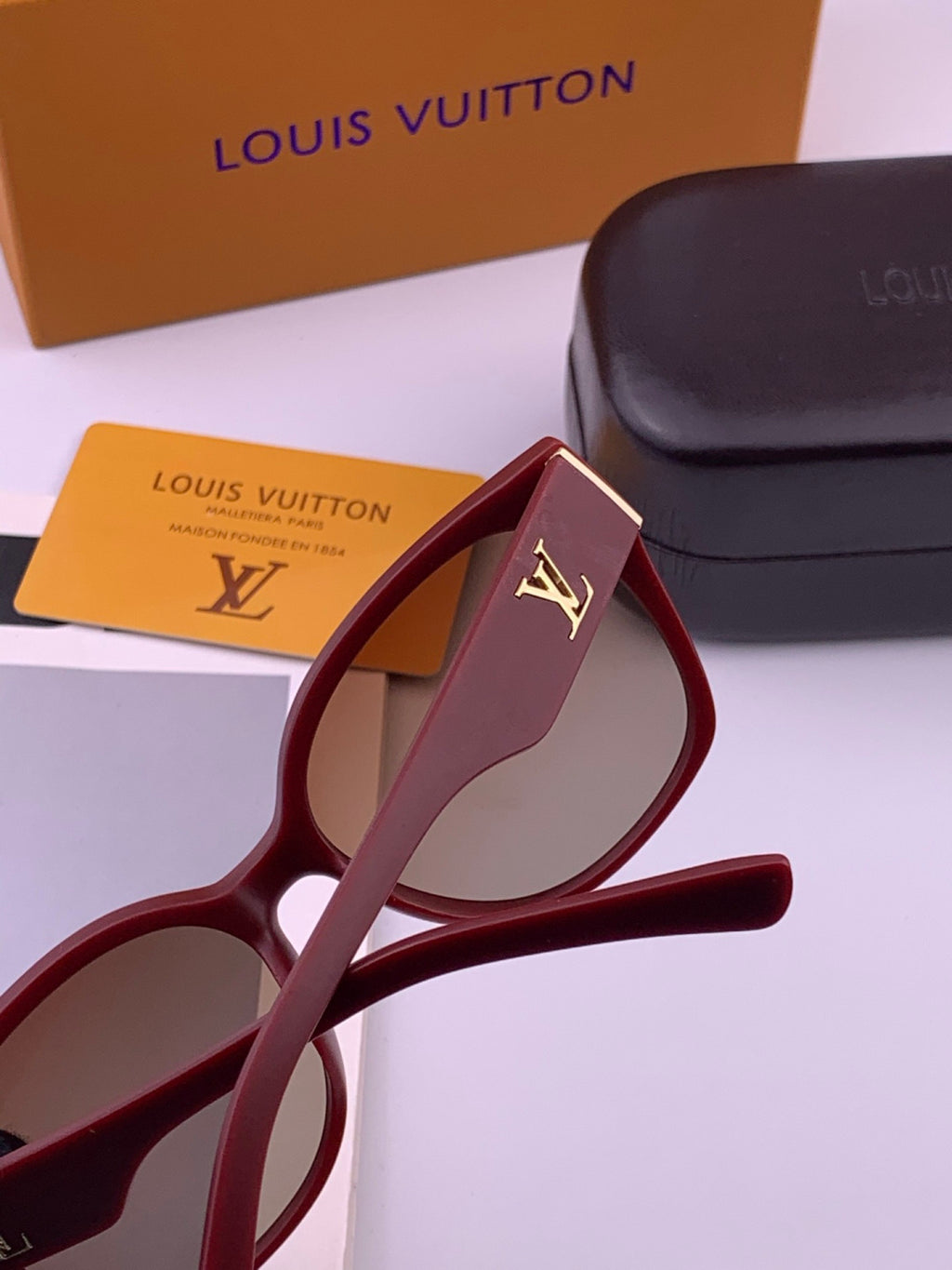 Louis Vuitton L27001 Square Black Lens Sunglasses for Men & Women - 398140 - detail image 4