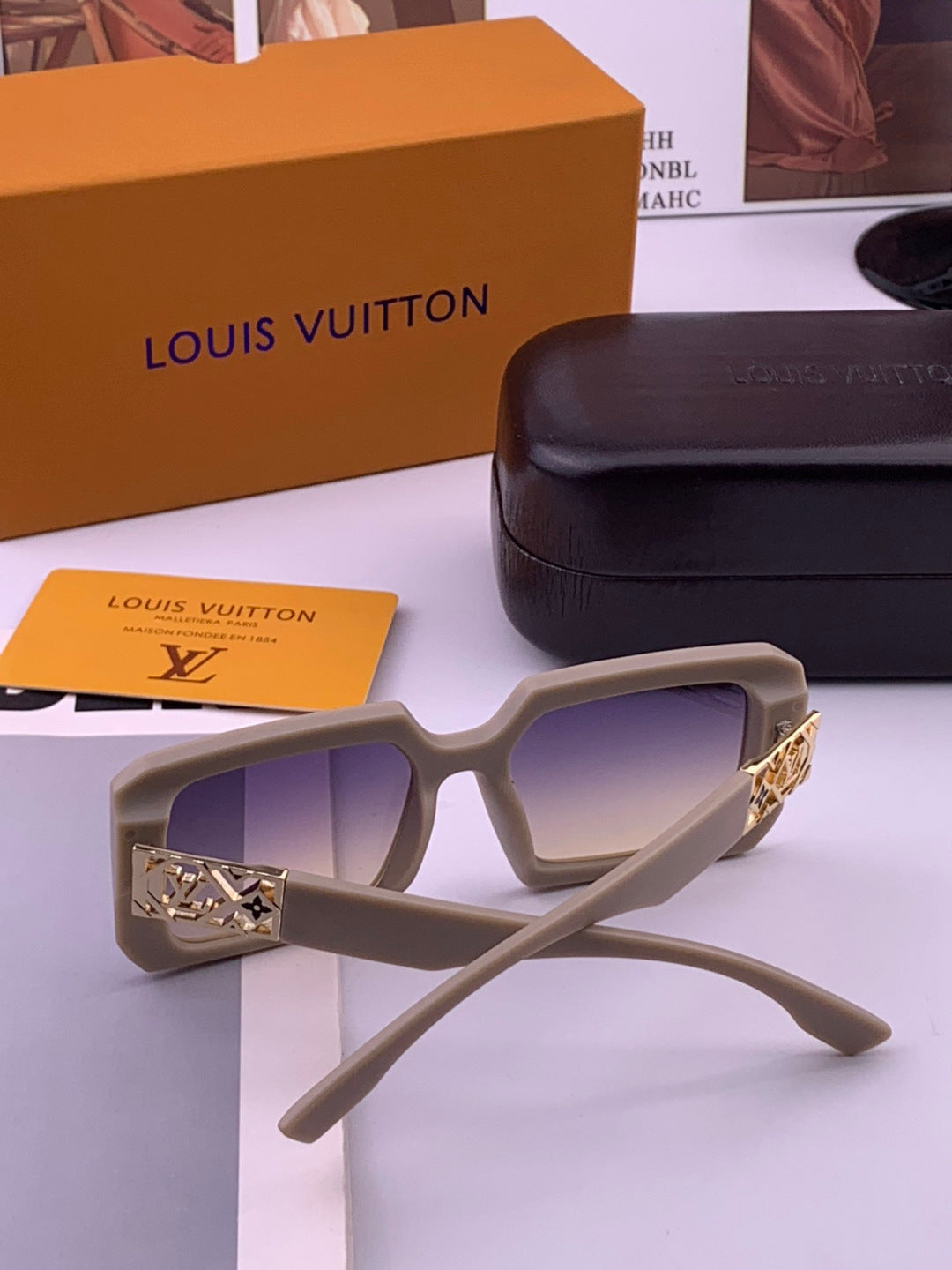 Louis Vuitton L47001 Square Brown Lens Sunglasses for Men & Women - 398145 - detail image 5