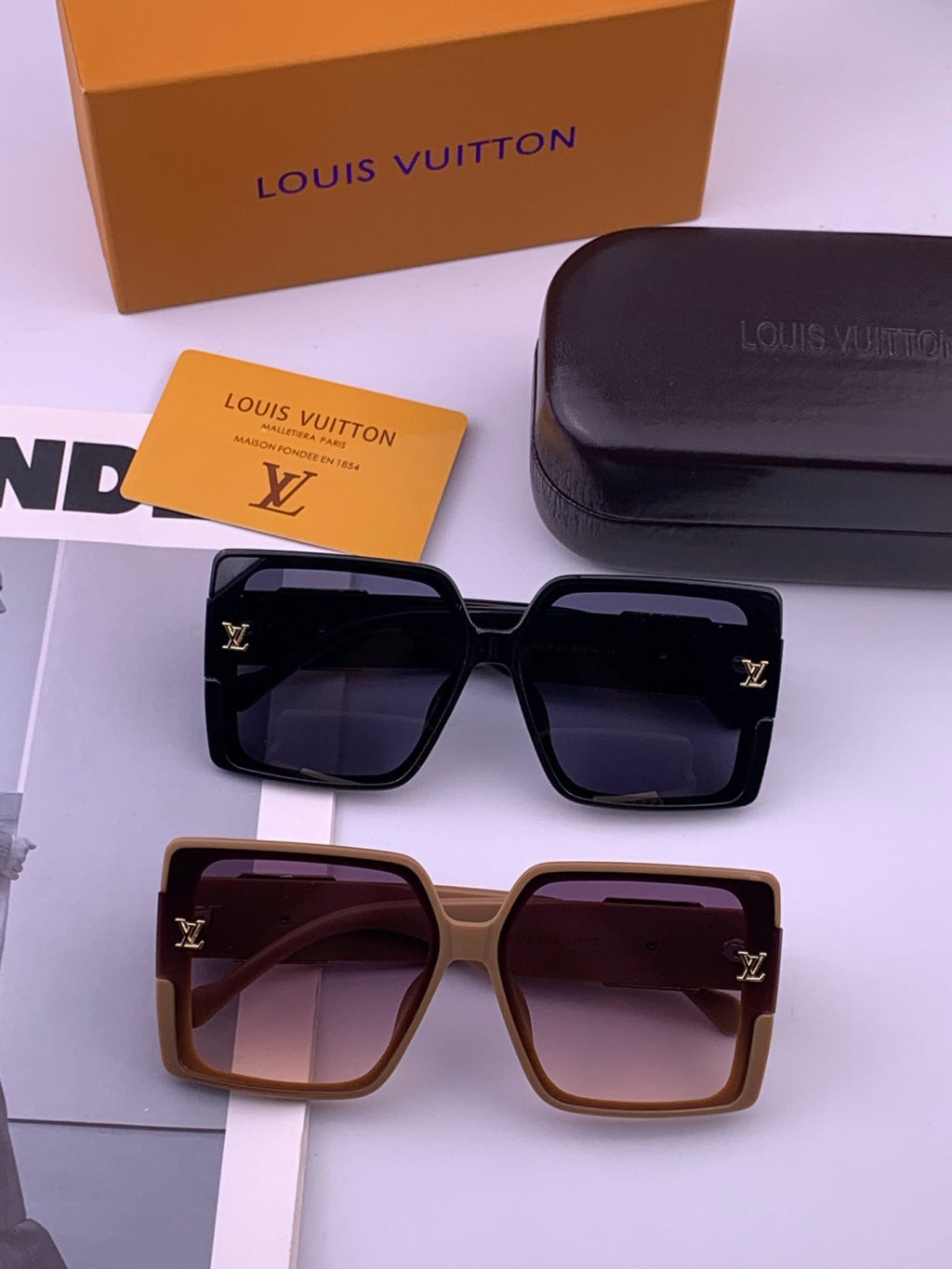Louis Vuitton L97003 Square Black Lens Sunglasses for Men & Women - 398146 - detail image 7