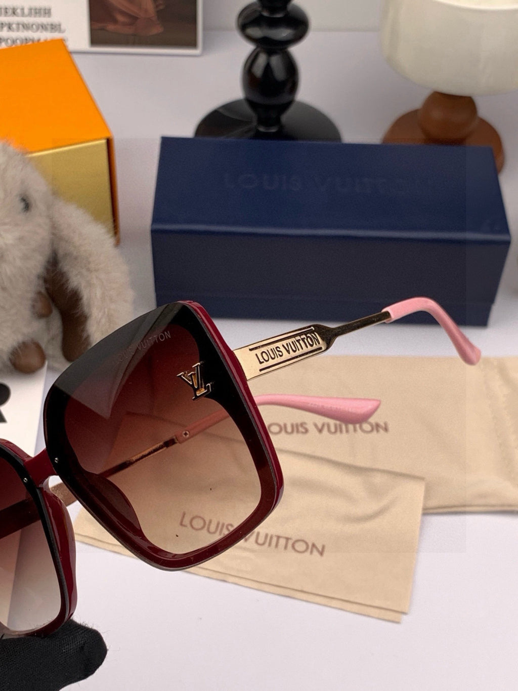 Louis Vuitton L0893 Square Black Lens Sunglasses for Men & Women - detail image 5
