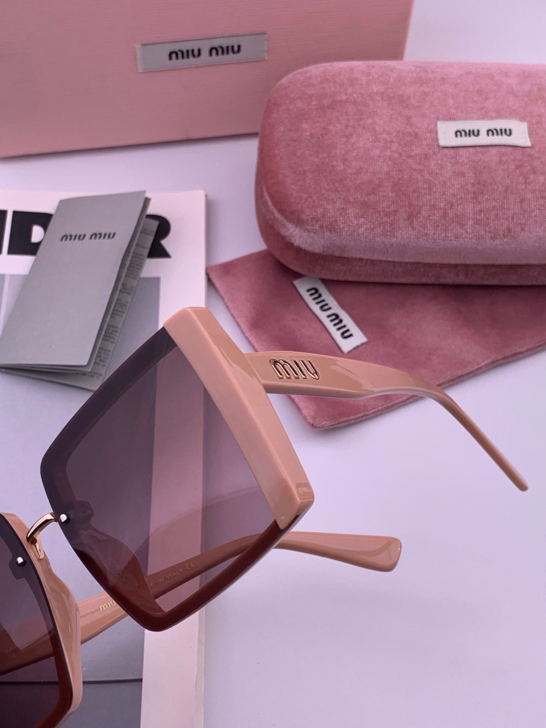 Miu Miu M3998 Fashion Purple Lens Sunglasses for Men & Women - 399248 - detail image 2