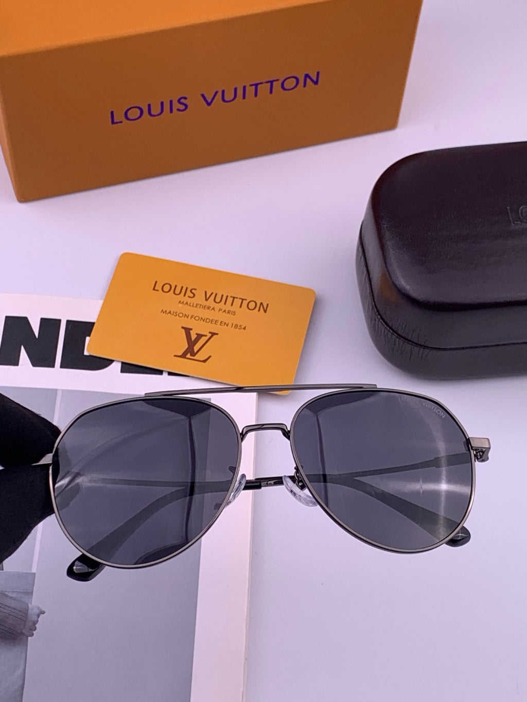 Louis Vuitton L5342 Polarized Aviator Black Lens Sunglasses for Men & - 414855