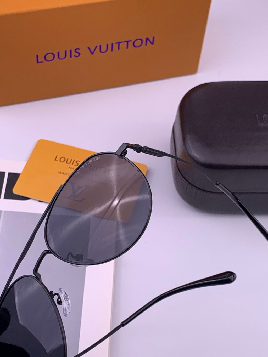Louis Vuitton L5342 Polarized Aviator Black Lens Sunglasses for Men & - 414856 - detail image 3