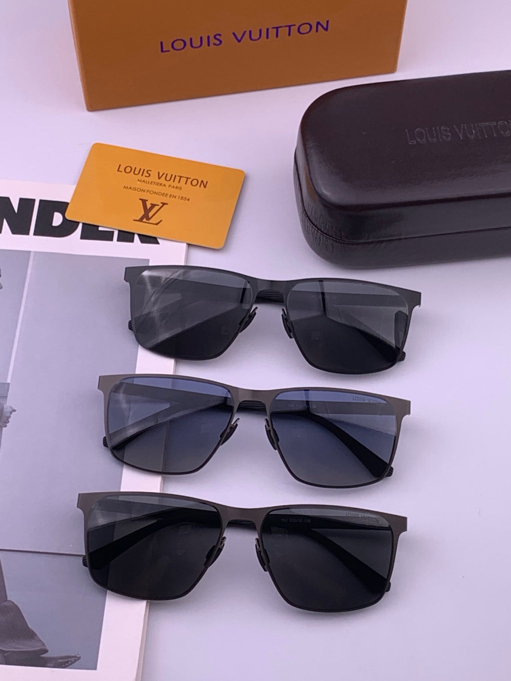 Louis Vuitton L216 Fashion Gold Lens Sunglasses for Men & Women - 414862 - detail image 7