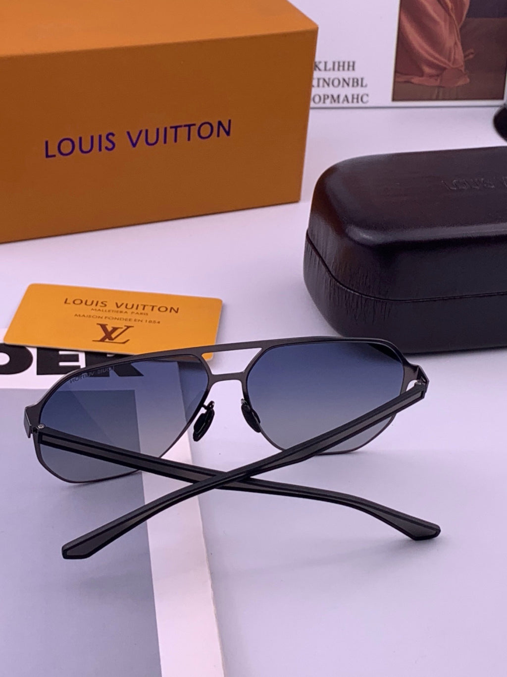 Louis Vuitton L116 Fashion Black Lens Sunglasses for Men & Women - 414863 - detail image 5