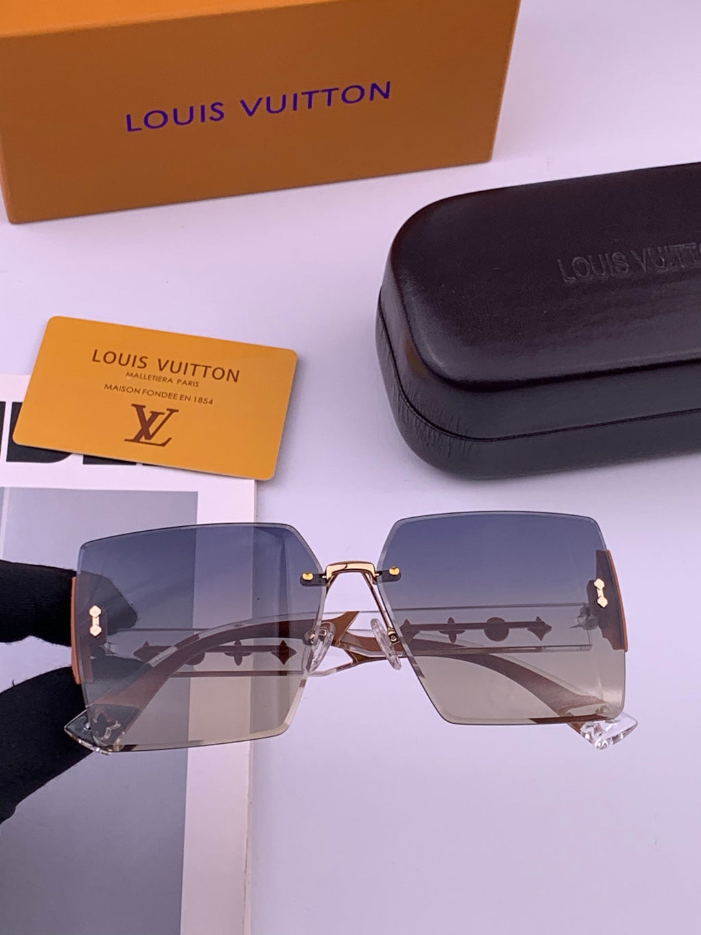 Louis Vuitton L5798 Polarized Square Brown Lens Sunglasses for Men & - 414932