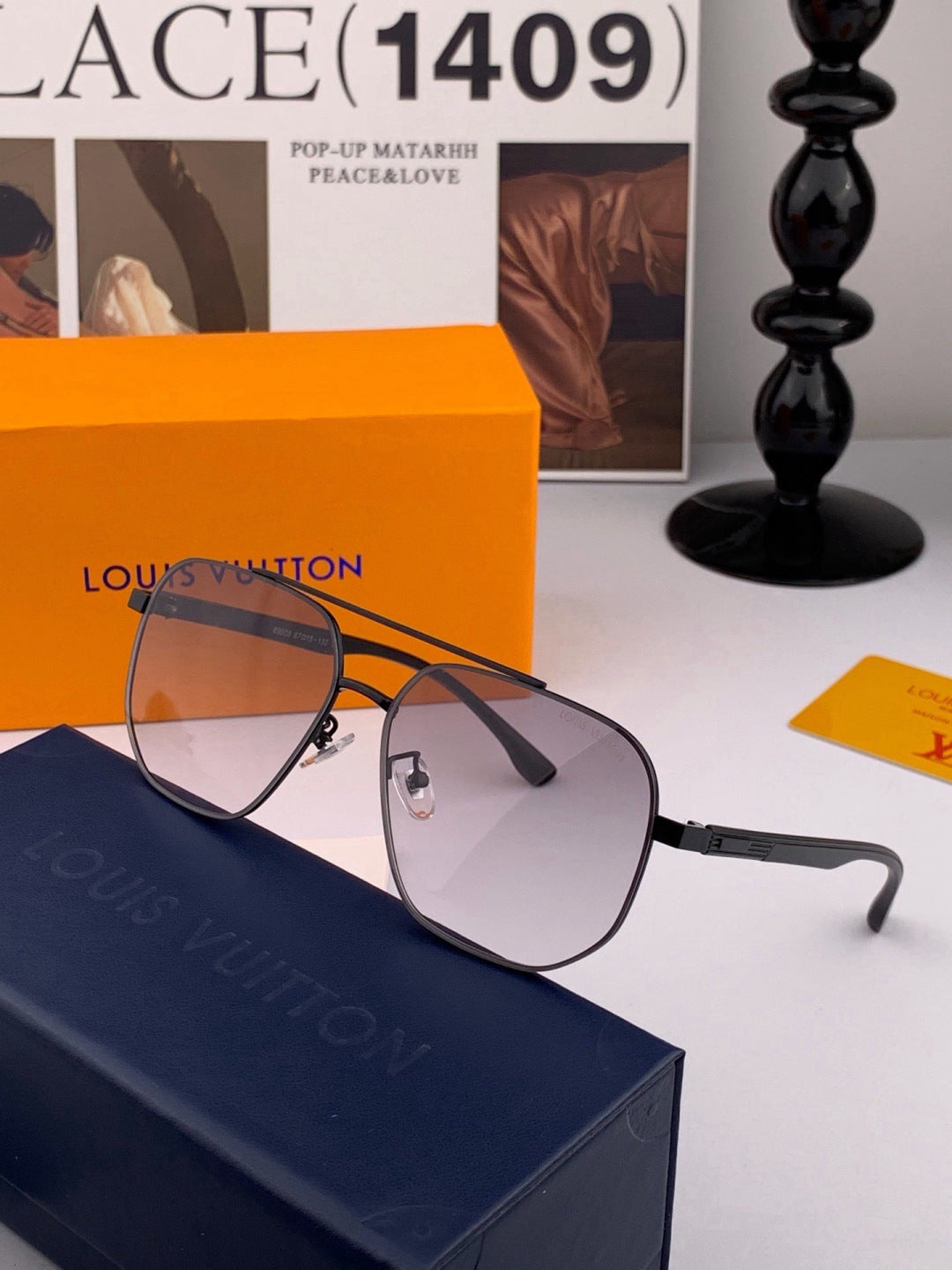 Louis Vuitton L88903 Polarized Aviator Gold Lens Sunglasses for Men - 414929 - detail image 2