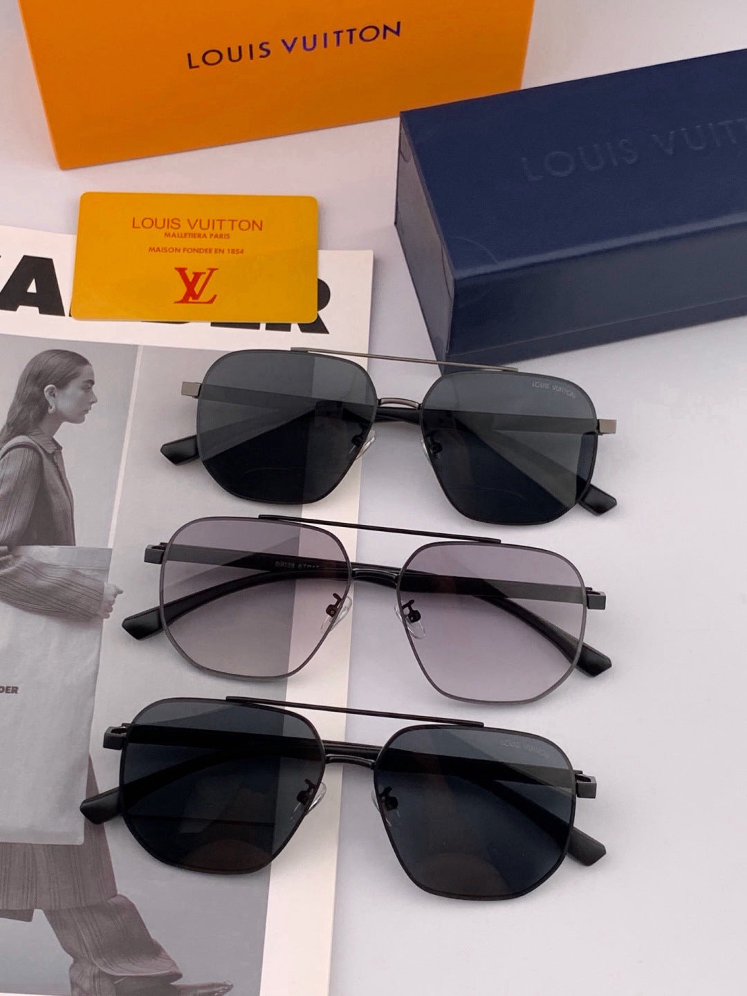 Louis Vuitton L88903 Polarized Aviator Gold Lens Sunglasses for Men - 414929 - detail image 4