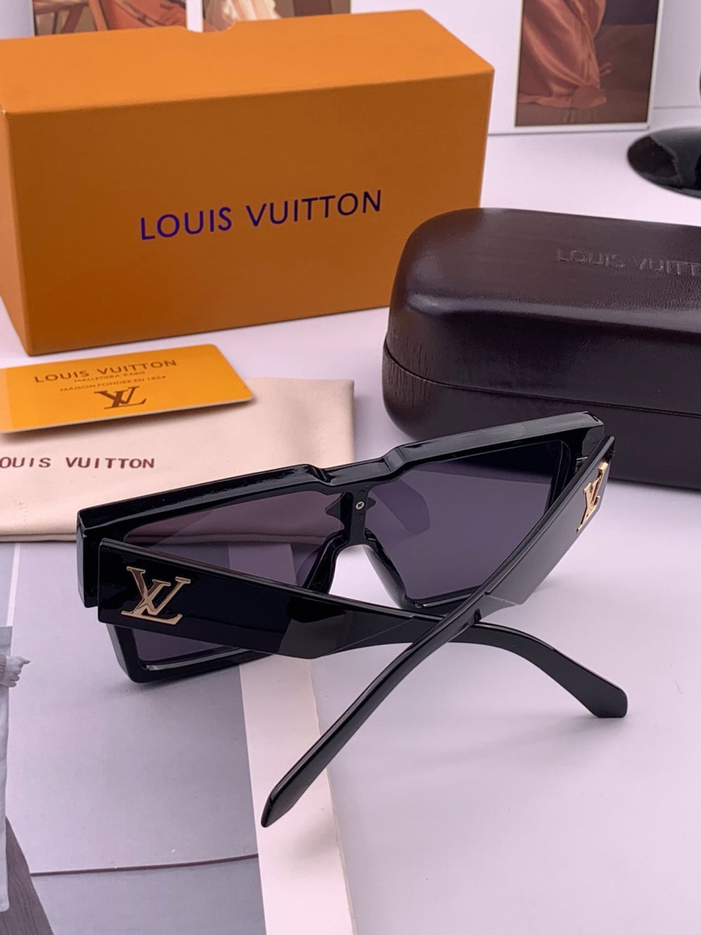 Louis Vuitton L7600 Square Black Lens Sunglasses for Women - 414844 - detail image 7