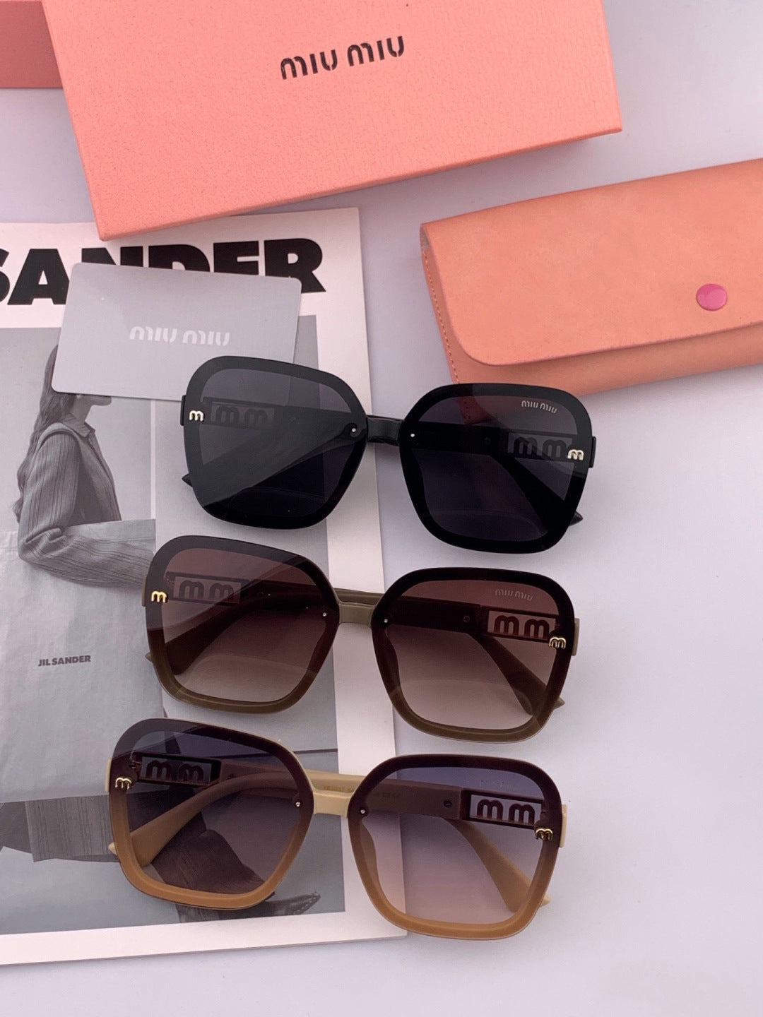 Miu Miu M4304 Fashion Gold Lens Sunglasses for Men & Women - 416245 - detail image 7