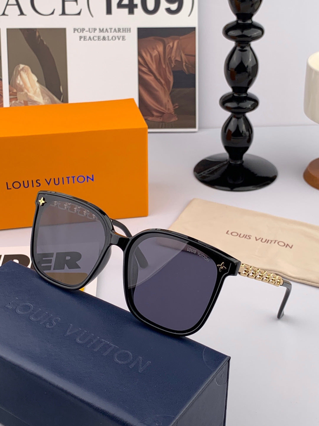Louis Vuitton L8233 Oversized Red Lens Sunglasses for Men & Women - 414847 - detail image 2