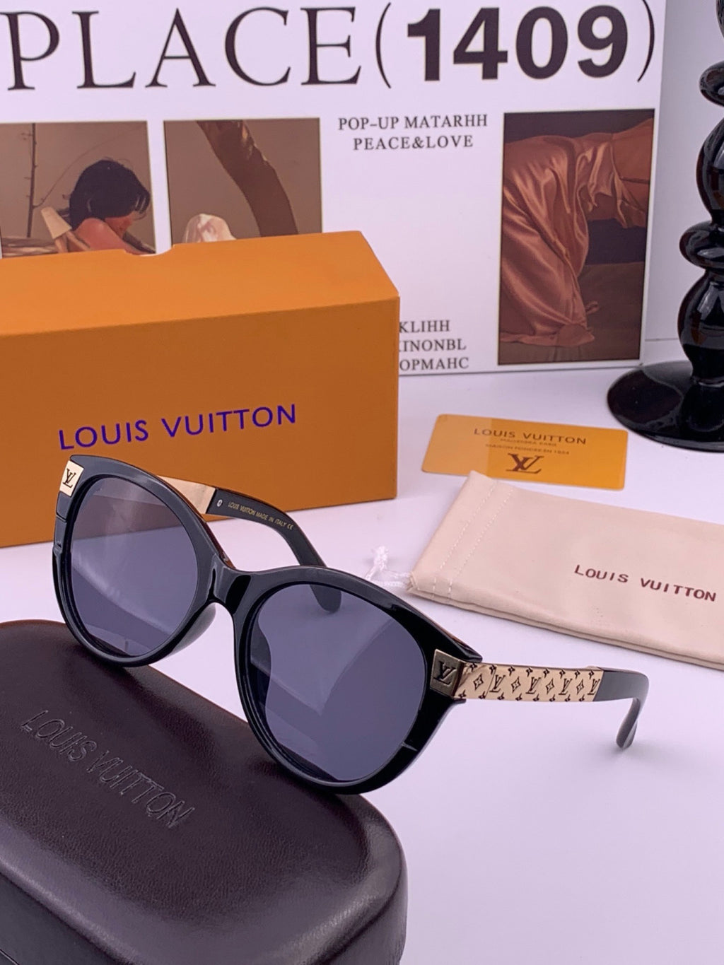 Louis Vuitton L87000 Oversized Black Lens Sunglasses for Men & Women - 414826 - detail image 2